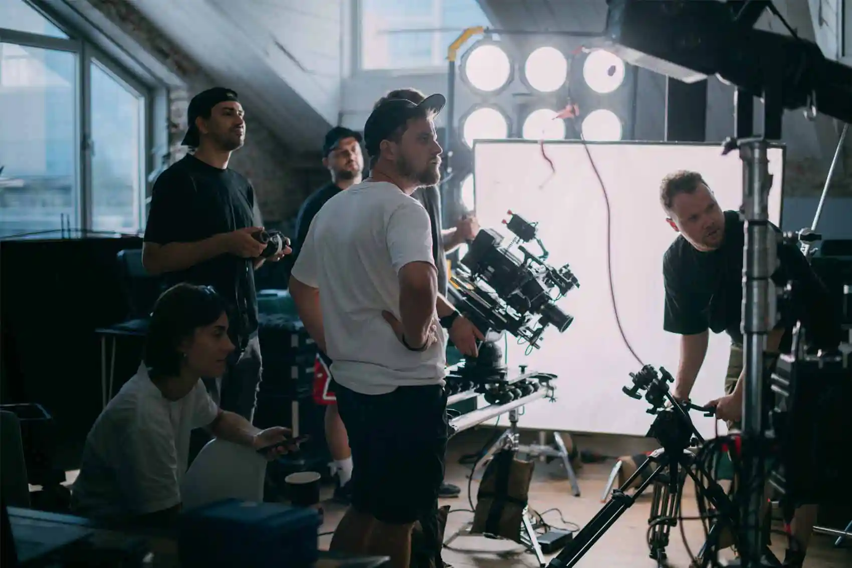 Top 5 Lighting Setups Every Self-Shooter Should Know in 2025 - Crew Studio