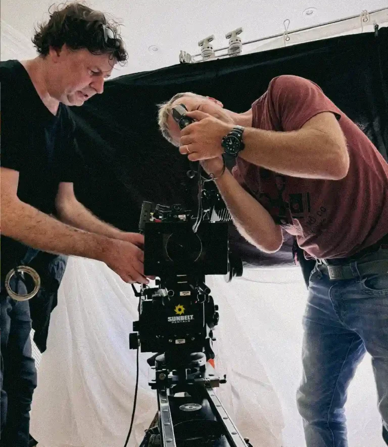 film-crew-lighting-scene-crew-studio